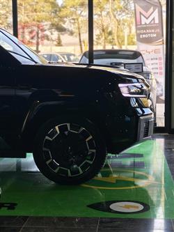 بی وای دی لیۆپارد 8